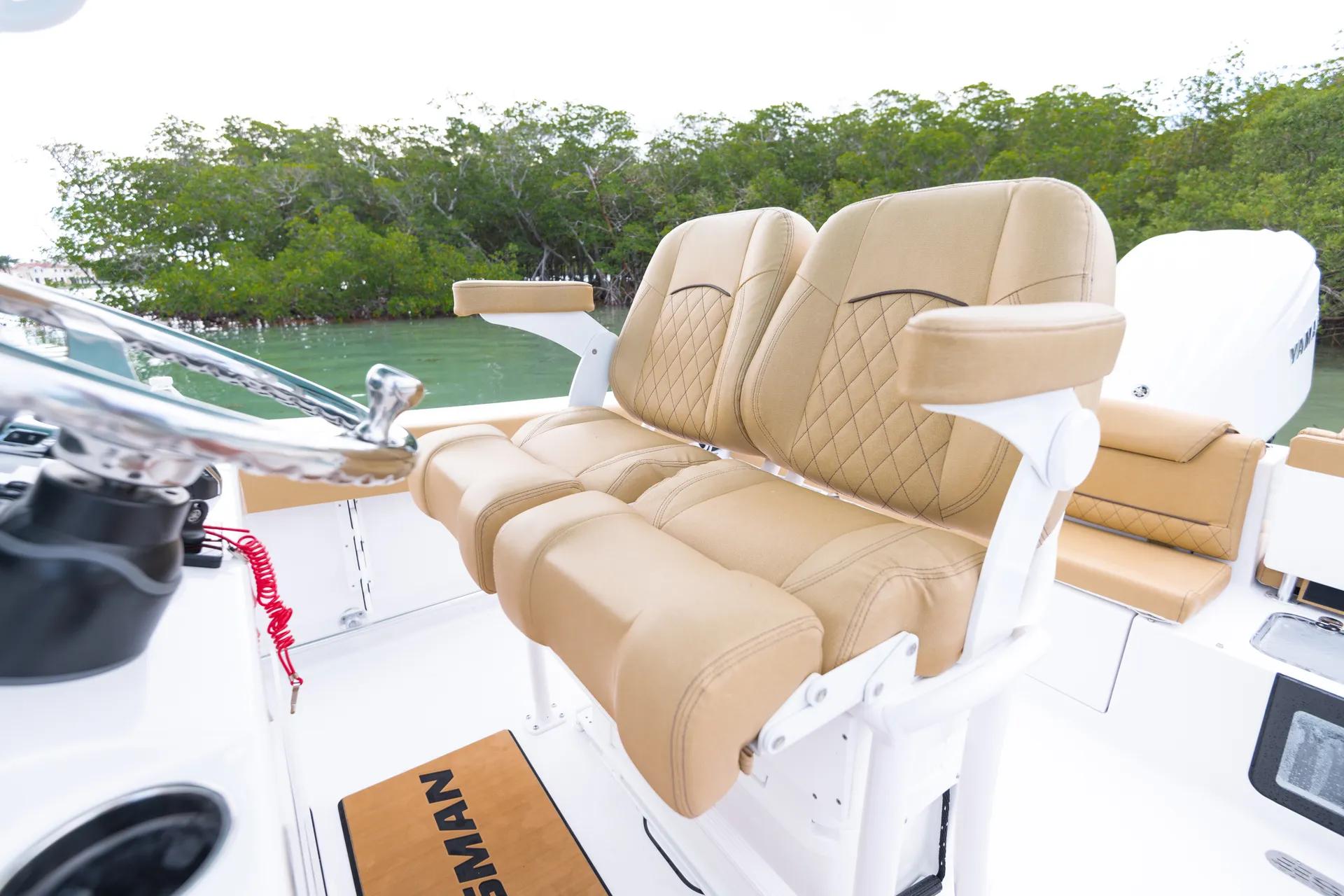 2024 Sportsman Heritage 231 Center Console-7