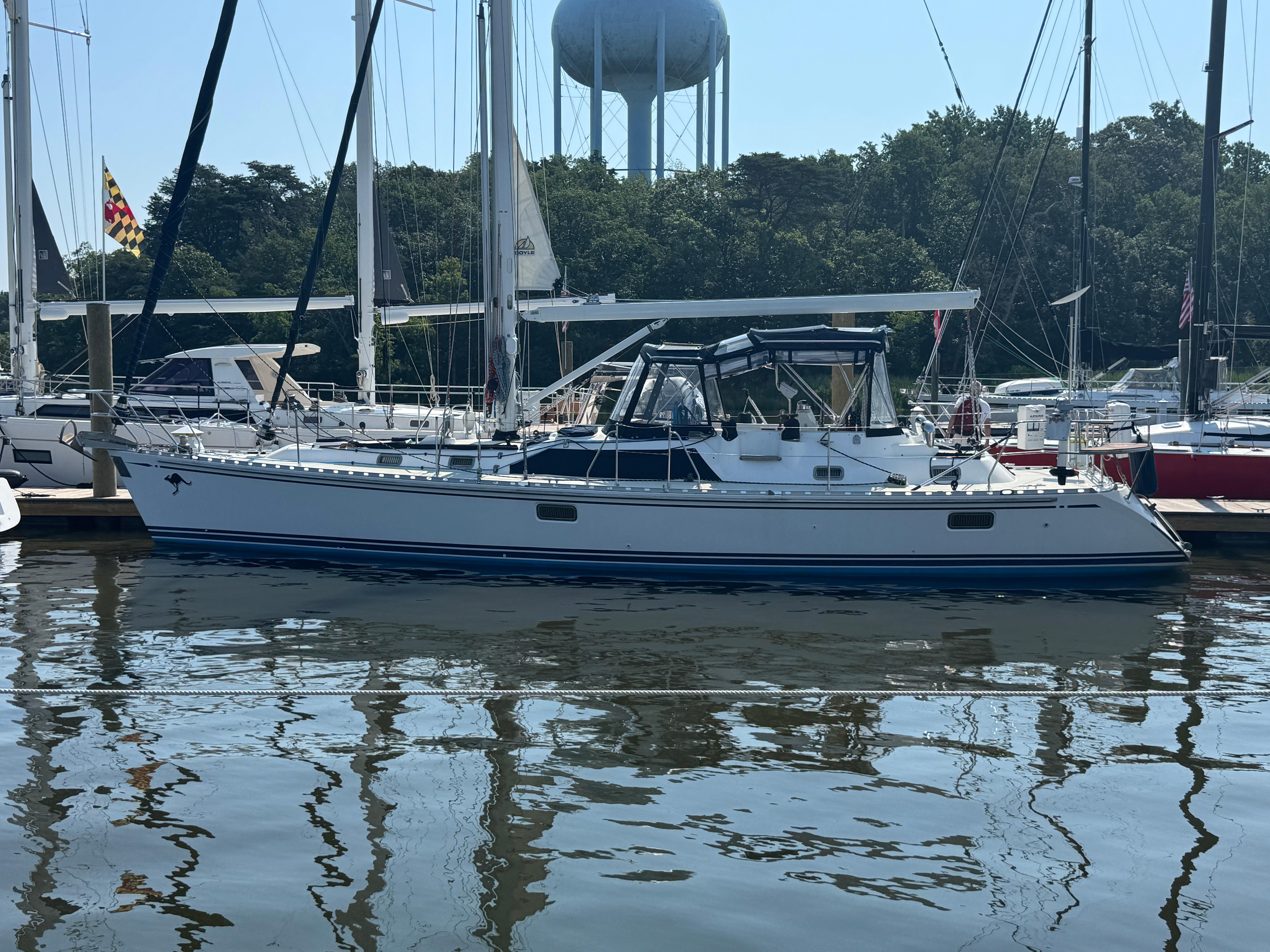 2002 Hylas 46 Matilida