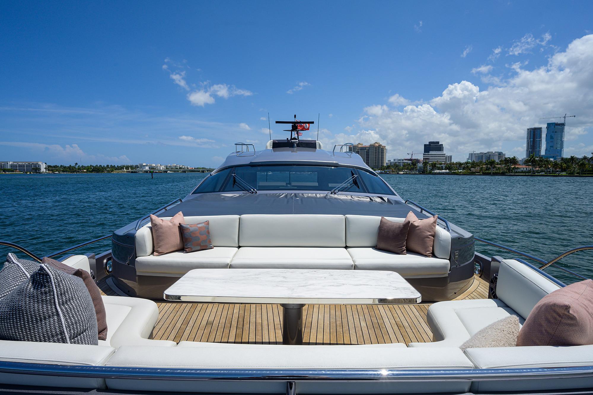 Boat image 12