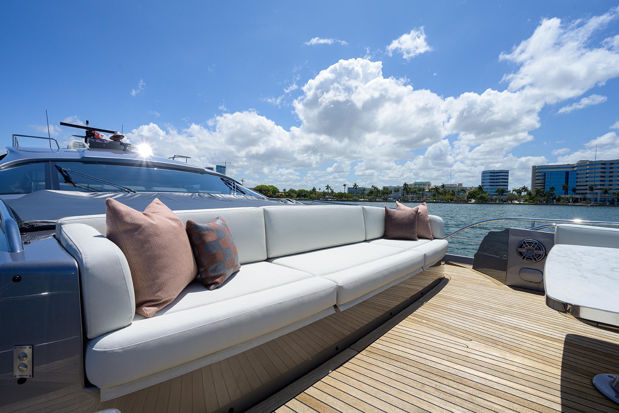 Boat image 13