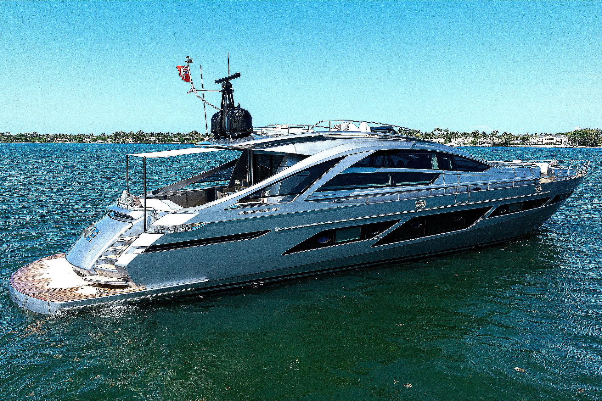 Boat image 3