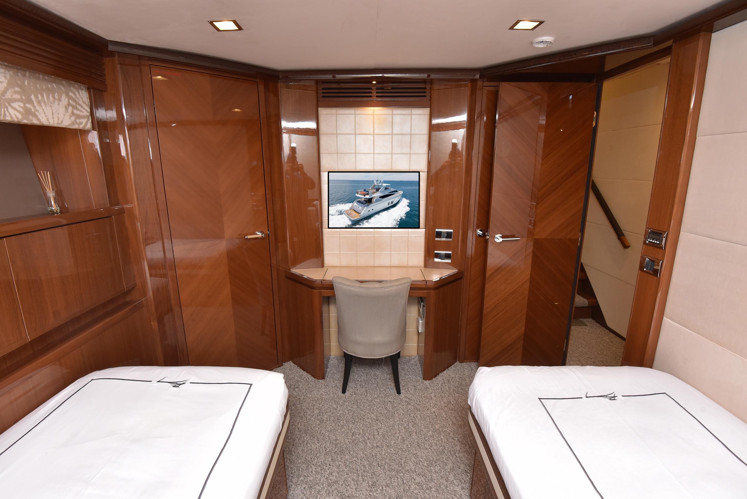 Princess-Flybridge 98Y Motor Yacht 2014-Princess One FL-US-9772019 | Thumbnail