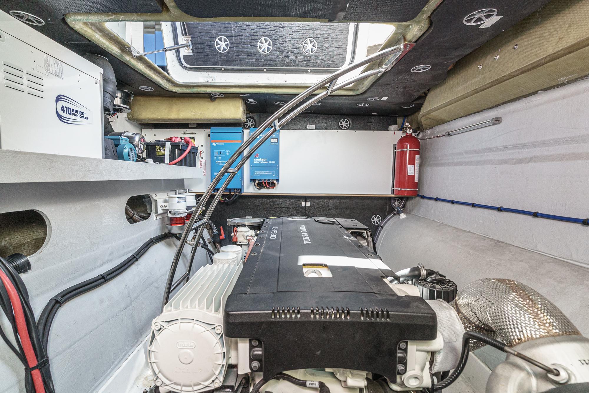 2020 Fountaine Pajot Motor Yacht 40 #TBRM30008A-LLC inventory image at Sun Country Marine Group, San Diego Harbor Island 2020 Fountaine Pajot Motor Yacht 40 #TBRM30008A-LLC inventory image at Sun Country Marine Group, San Diego Harbor Island