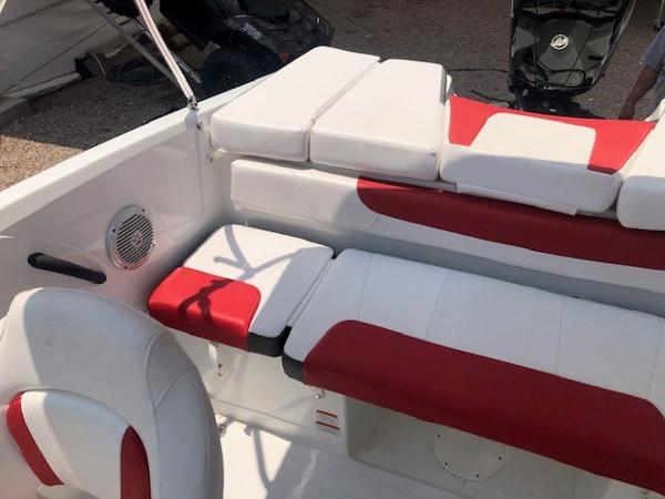 2017 Tahoe boat for sale, model of the boat is 450 TS & Image # 6 of 9