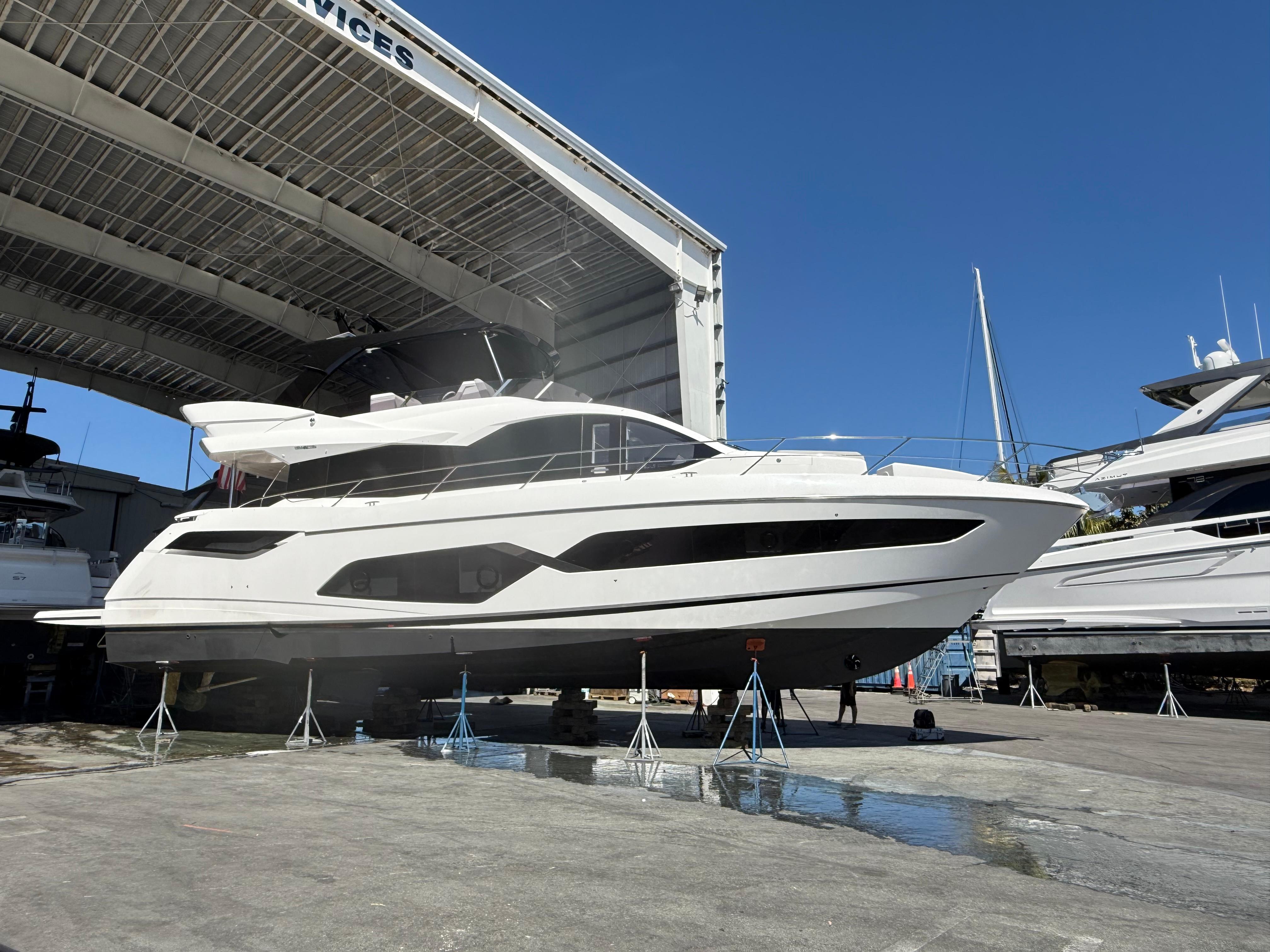 2024 Sunseeker Manhattan 68