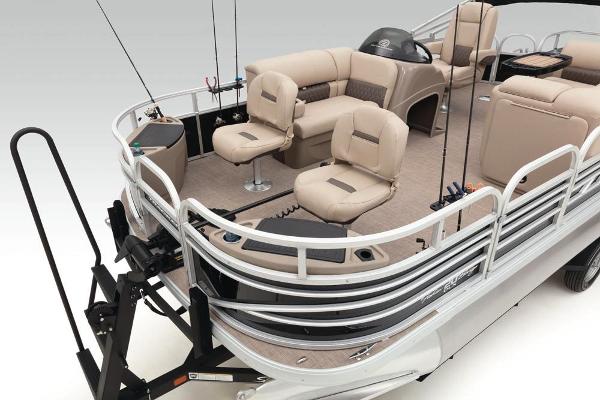 2020 Sun Tracker boat for sale, model of the boat is Fishin' Barge 20 DLX & Image # 11 of 51