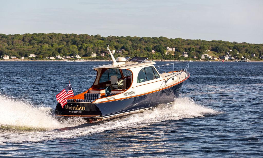 2018-hinckley-picnic-boat-37-mkiii-power-9832039-20250609060508122-1_XLARGE