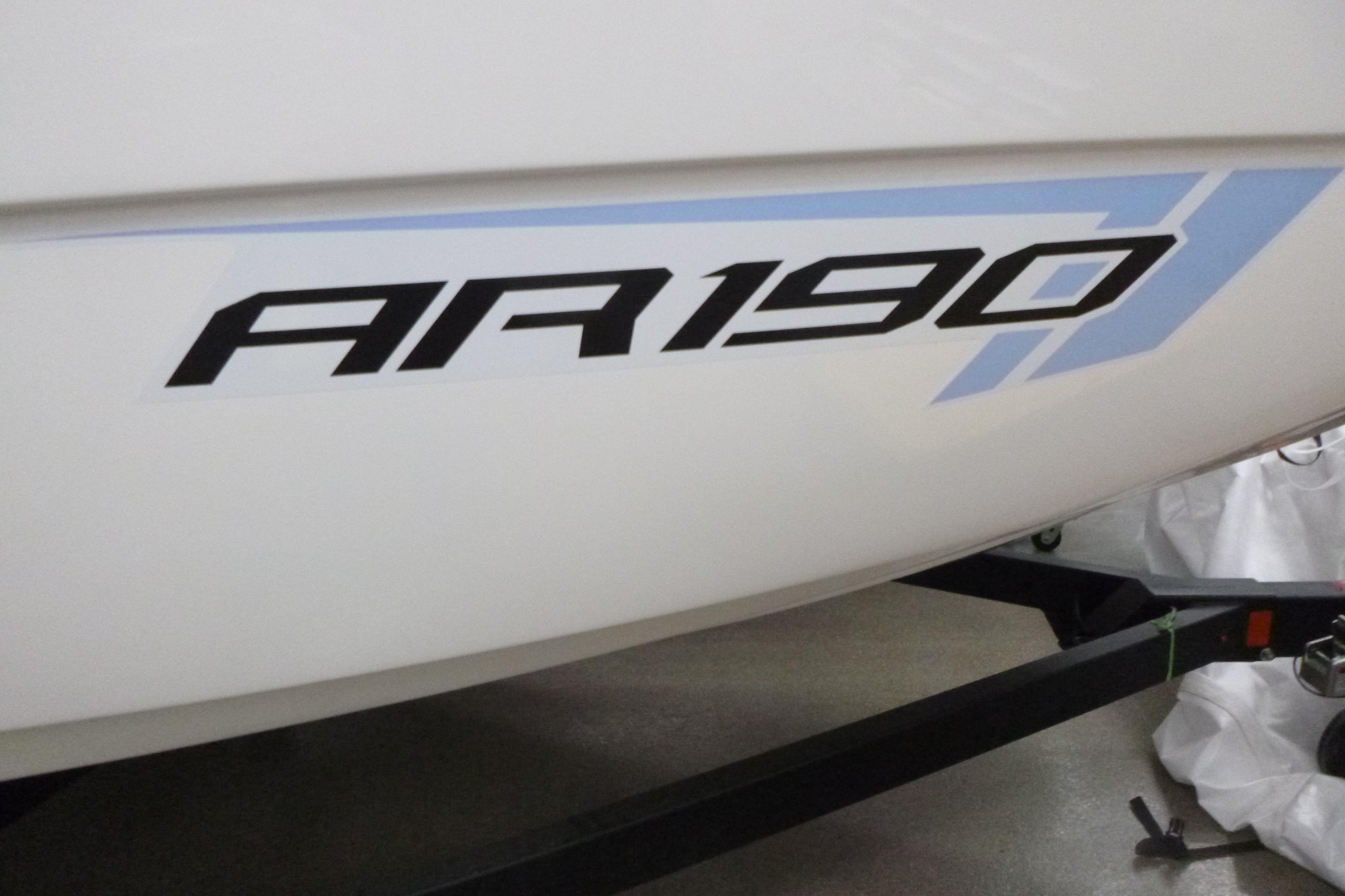 2026 Yamaha Boats AR190 Gallery