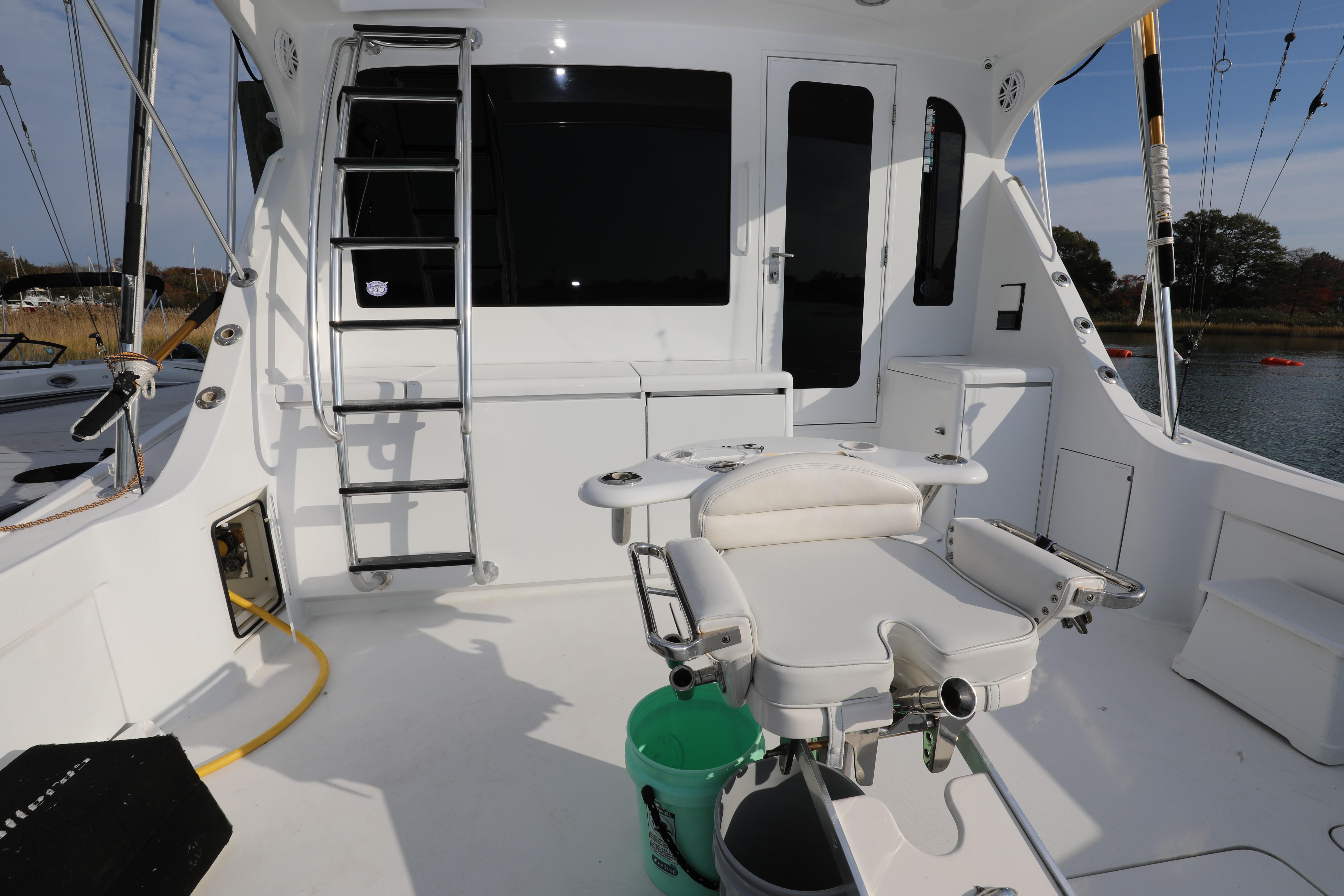 Hatteras 54 - See Legs - Cockpit