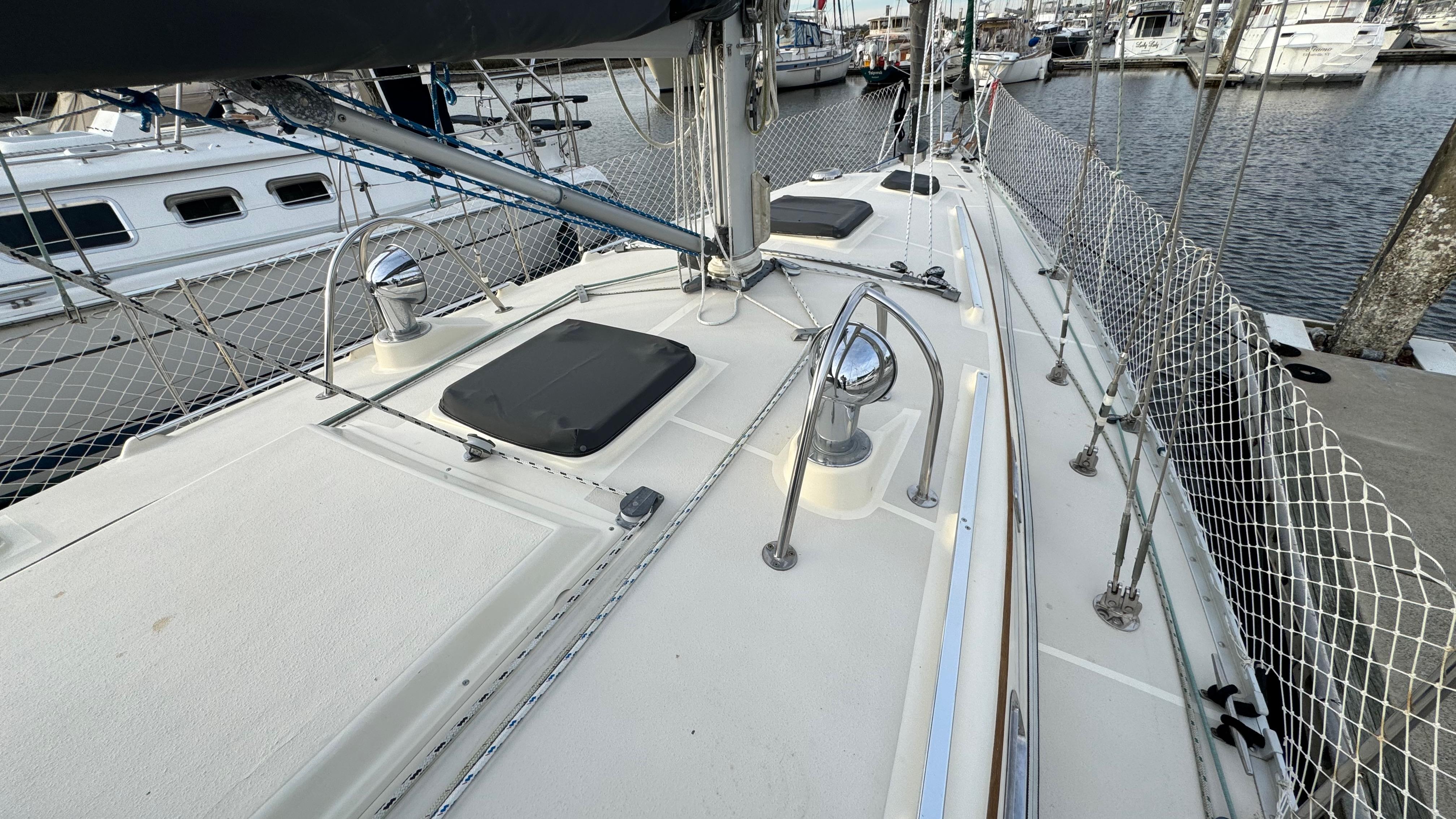 Jiji Yacht for Sale | 40 Caliber Yachts Brunswick, GA | Denison Yacht Sales