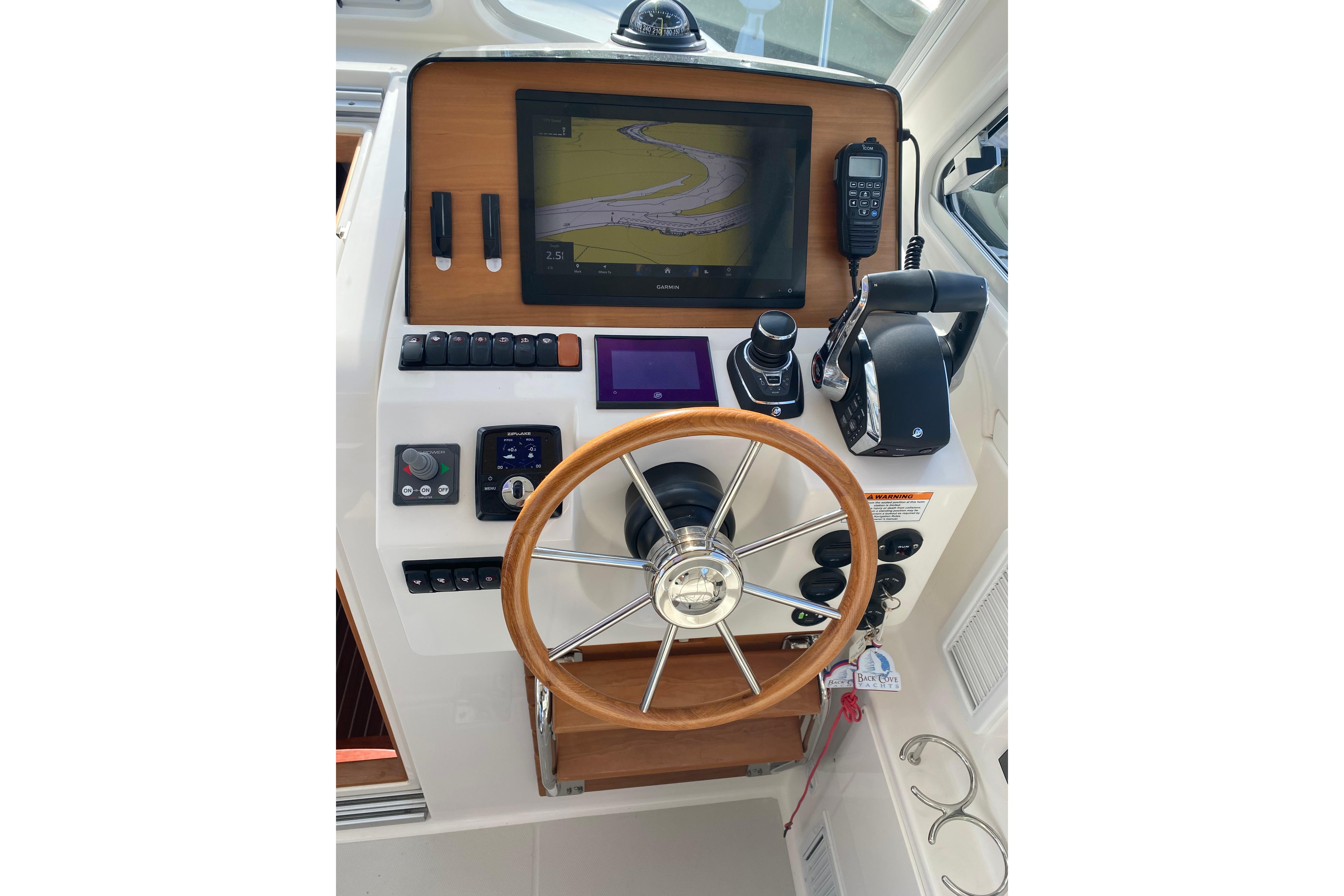 2022 Back Cove 34O-7