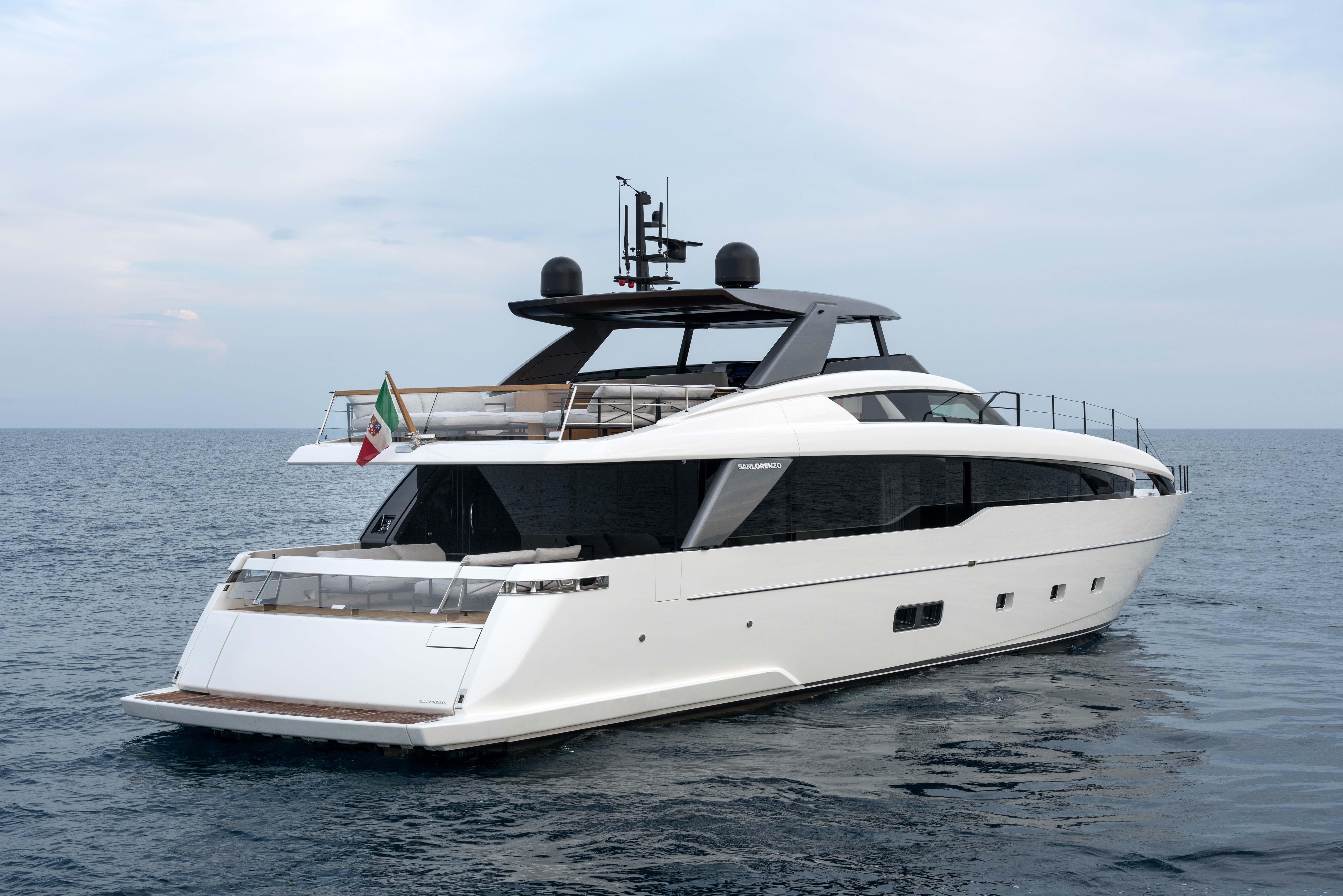 2026 Sanlorenzo Asymmetric 86 Co Ownership | SeaNet Yachts