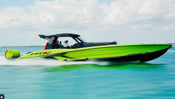 2022 MTI 50V Center Console