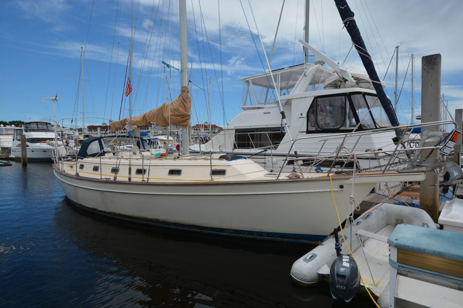 1994 Island Packet 44