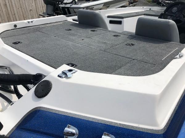 1999 Sprint boat for sale, model of the boat is 286 Pro & Image # 8 of 11
