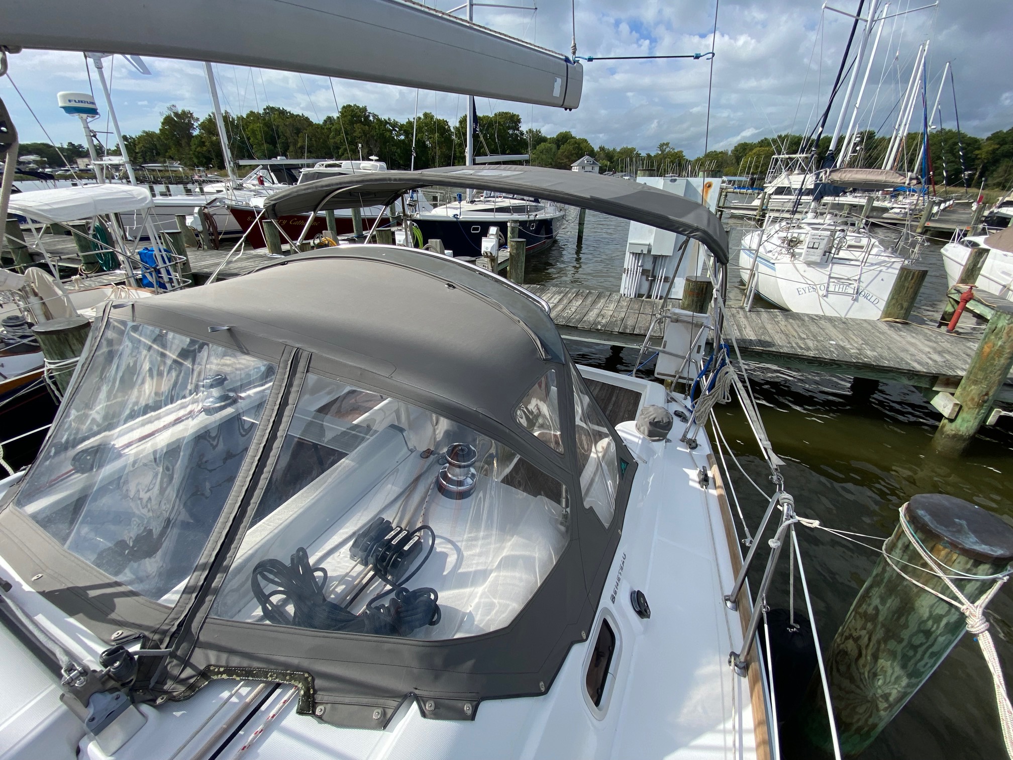Yacht Photos Pics