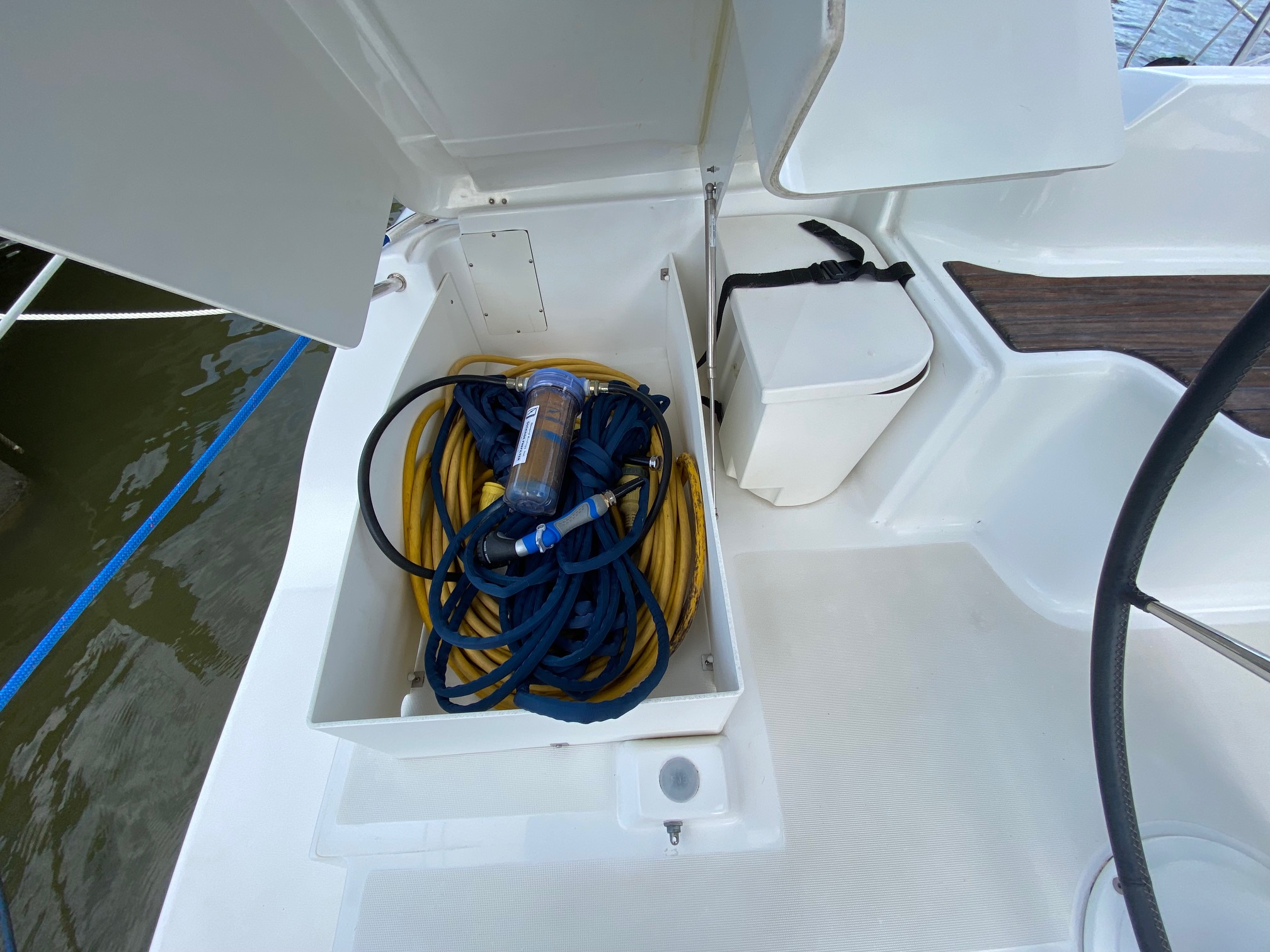 Yacht Photos Pics