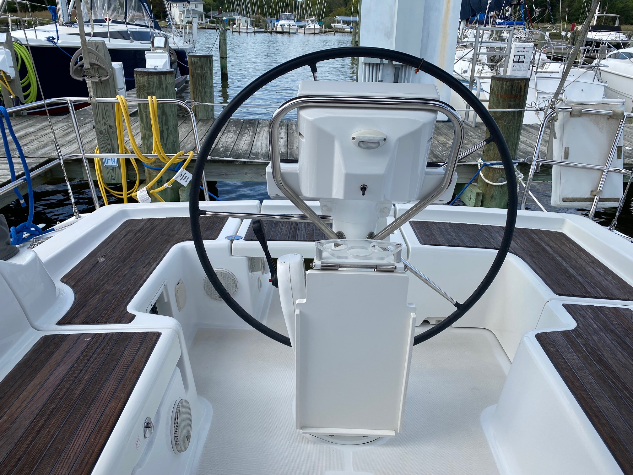 Yacht Photos Pics