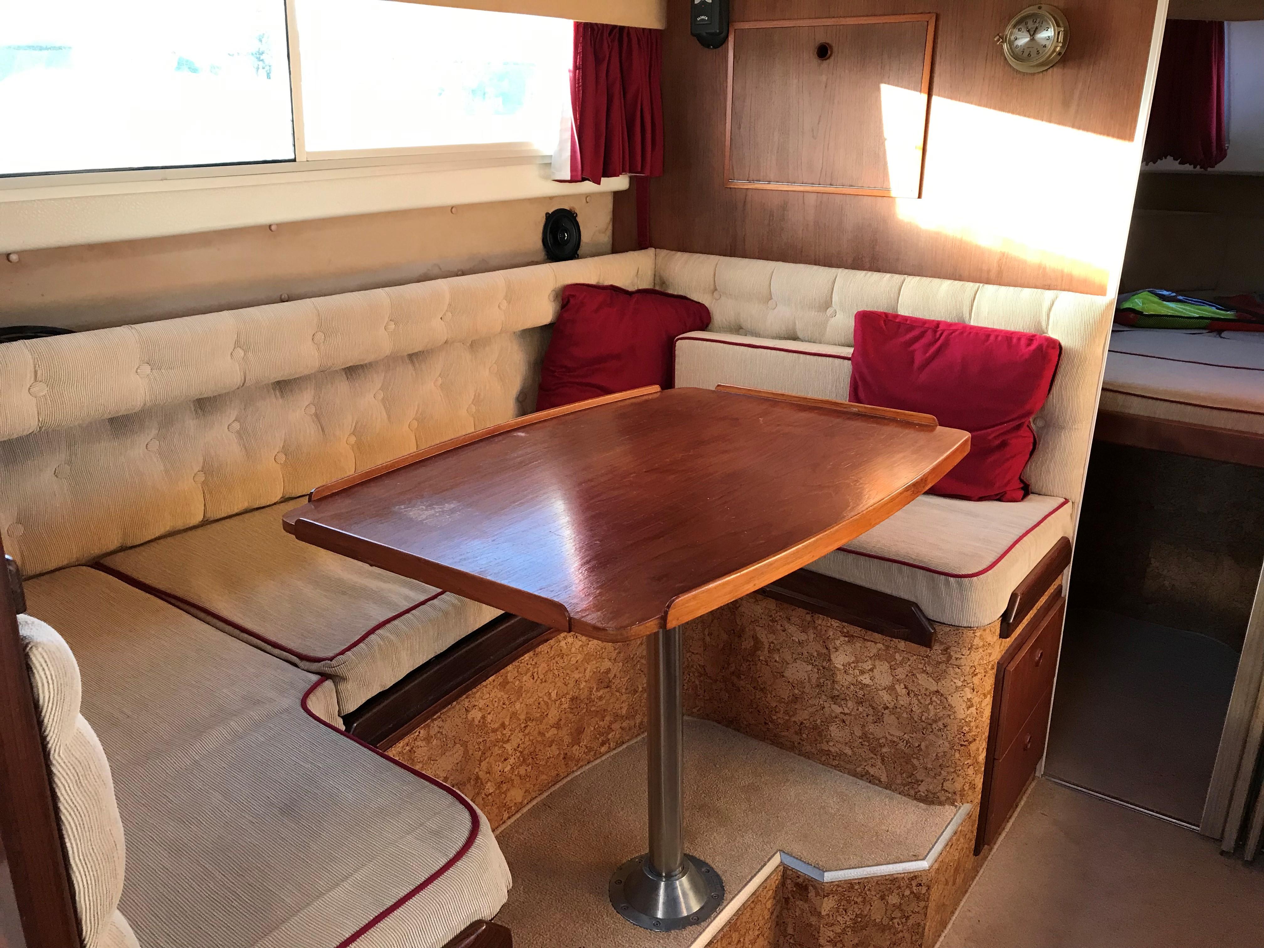 1981 Fairline Mirage 29