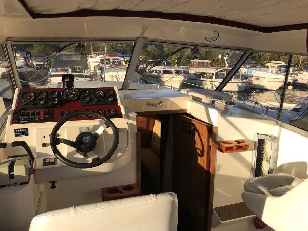 1981 Fairline Mirage 29