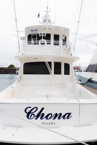 2007 Viking 64 enclosed Chona Yacht For Sale in Panama 