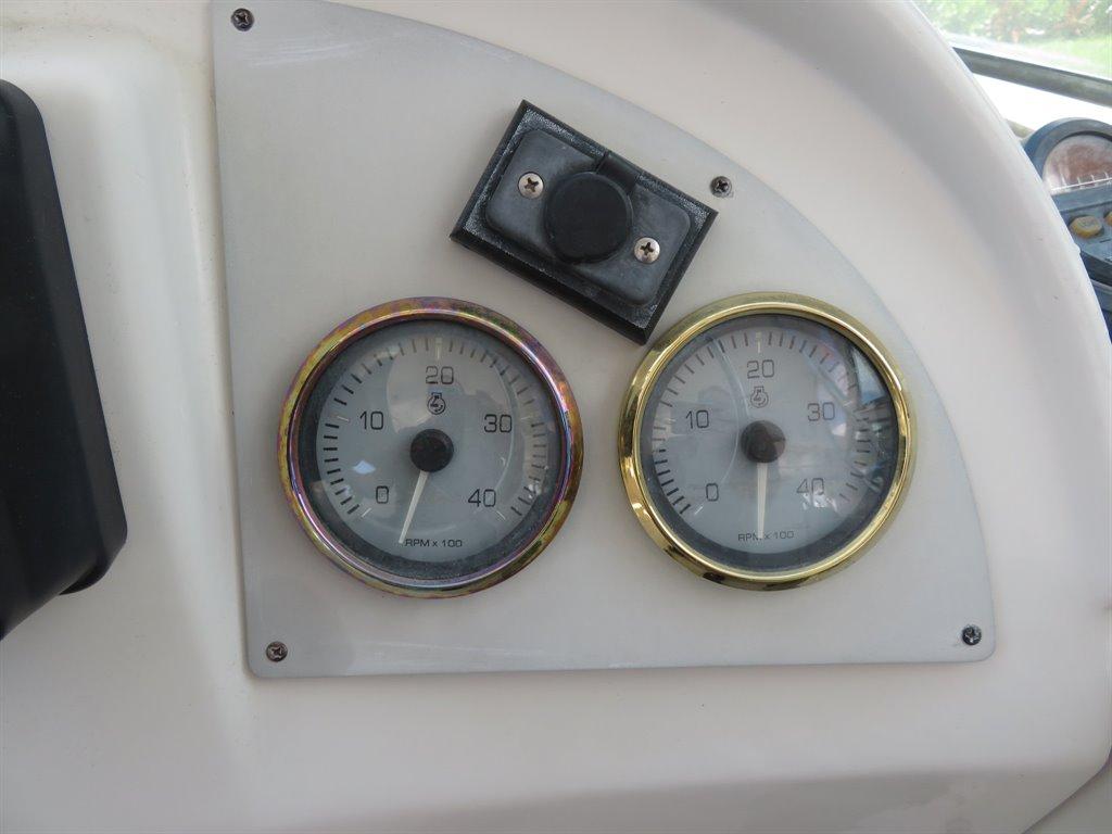 Bluewater Yachts-Millennium Series 58 2000 -FL-US-9622097 | Thumbnail