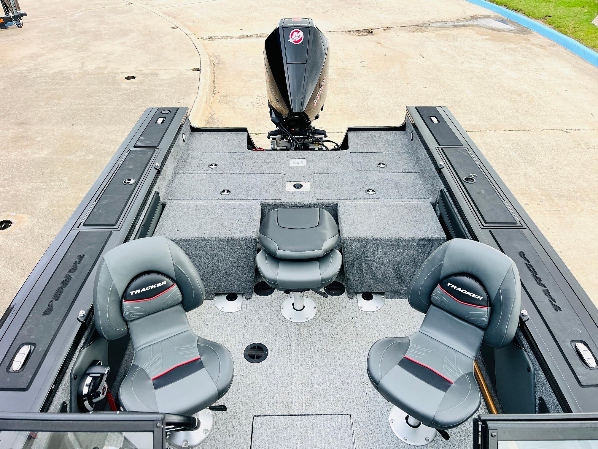 2023 Tracker Targa V-19 WT