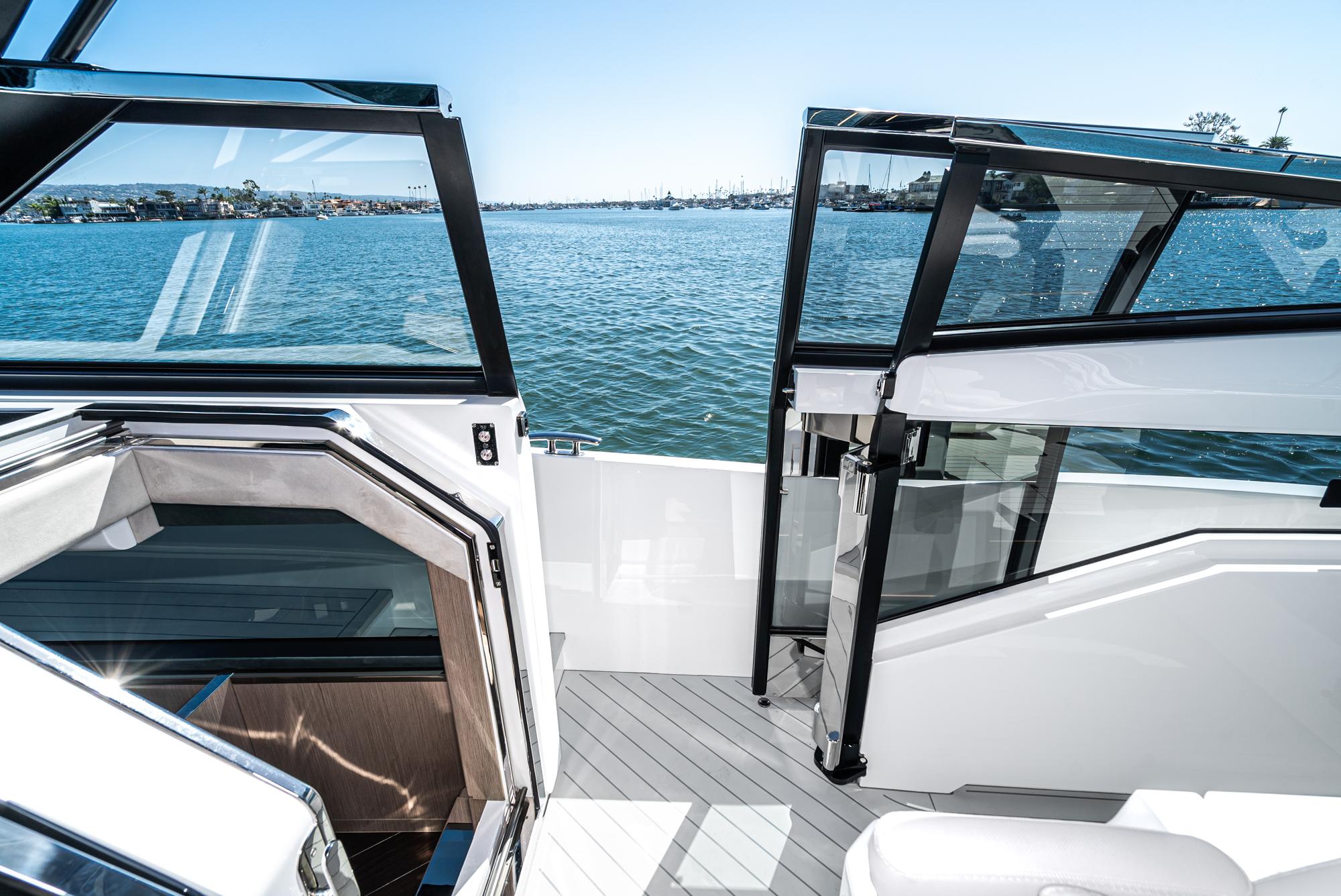 2024 Sunseeker Superhawk 55 #SS710-24 inventory image at Sun Country Yachts, Newport Marina 2024 Sunseeker Superhawk 55 #SS710-24 inventory image at Sun Country Yachts, Newport Marina