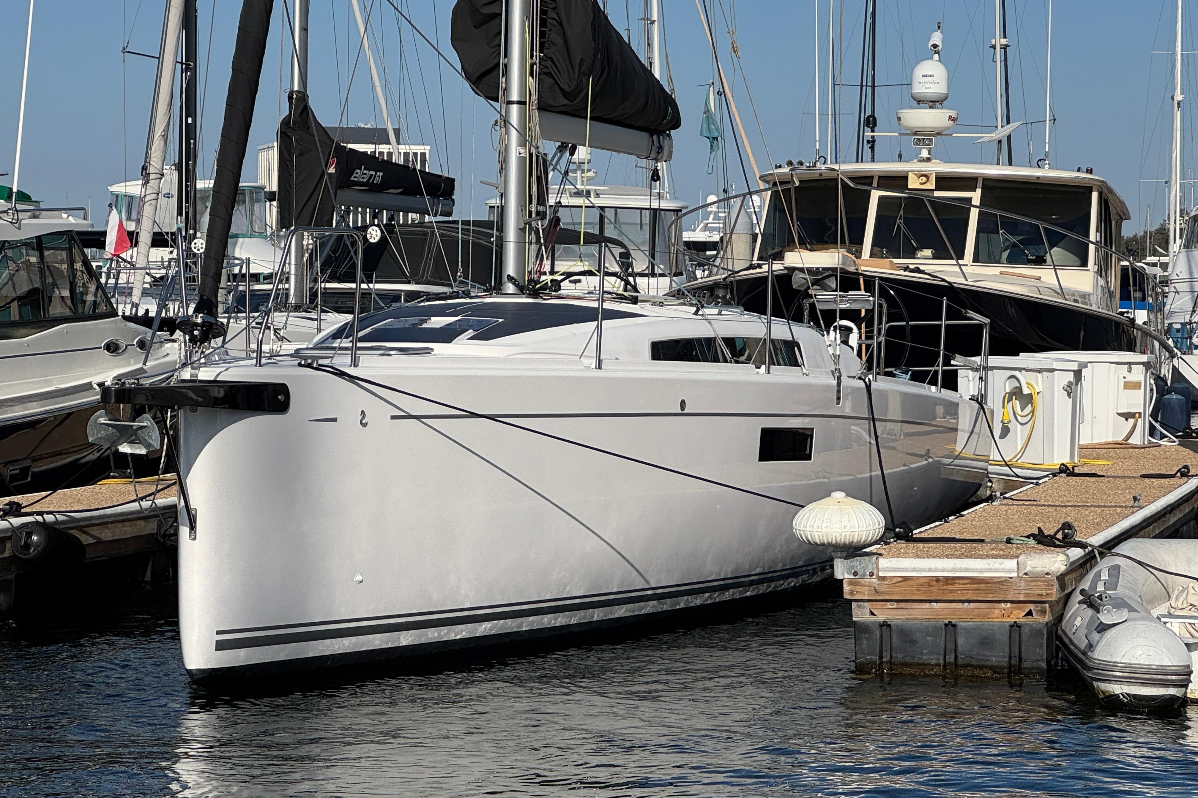 Yacht Photos Pics