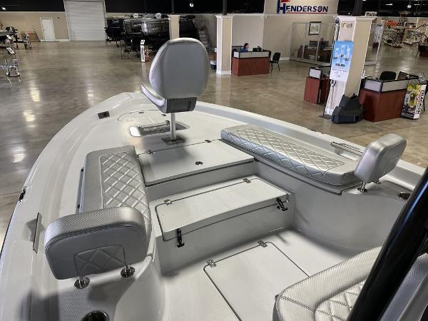 2021 Blue Wave boat for sale, model of the boat is 2600PUREBAY & Image # 3 of 24
