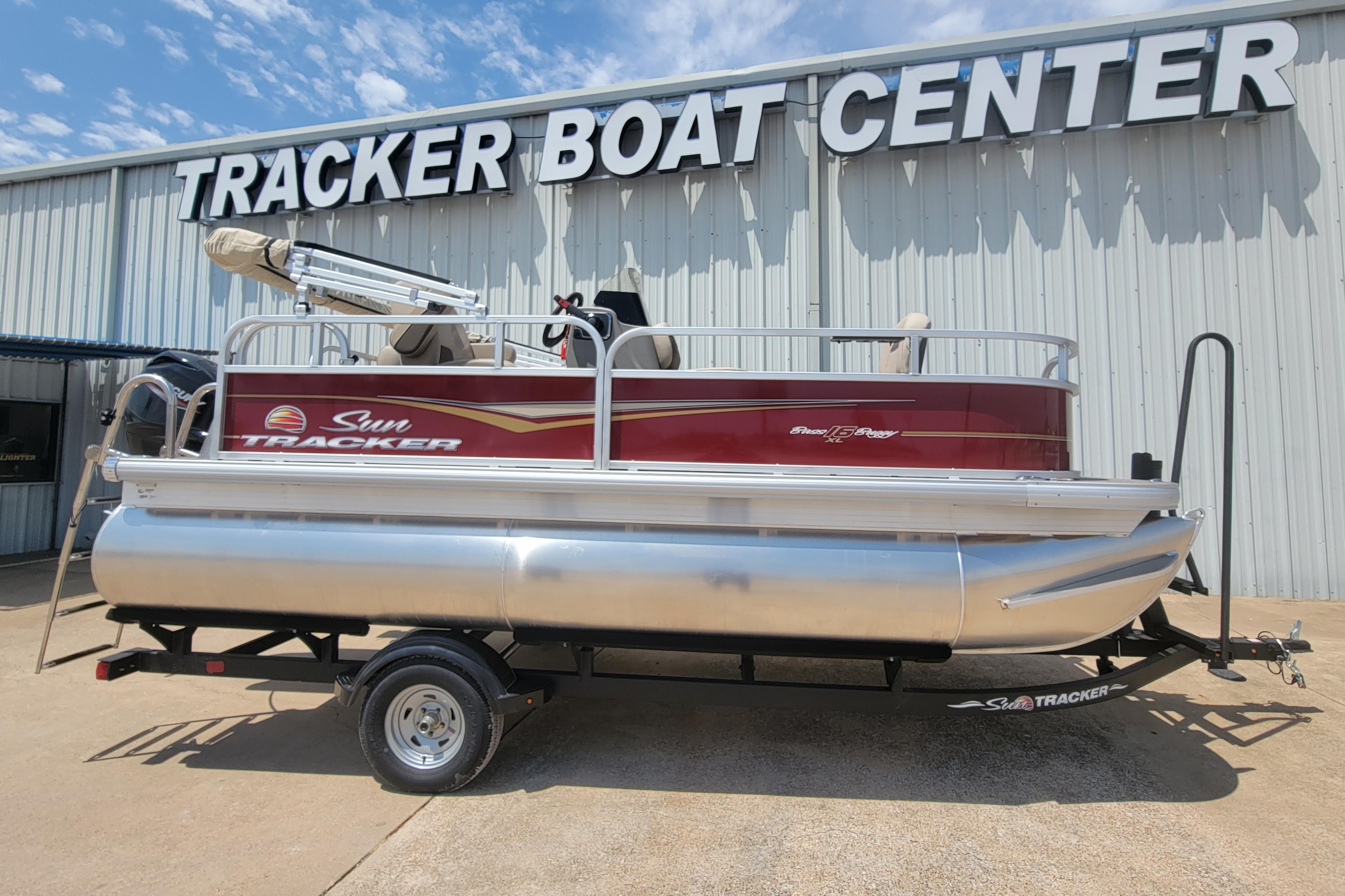 Sun Tracker Bass Buggy 16 DLX boats for sale 