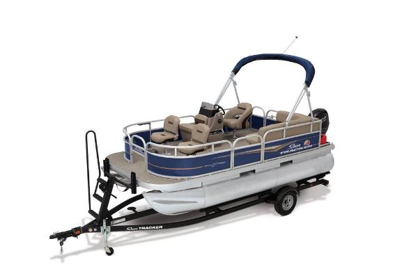 2021 Sun Tracker boat for sale, model of the boat is Bass Buggy 16 XL & Image # 1 of 13