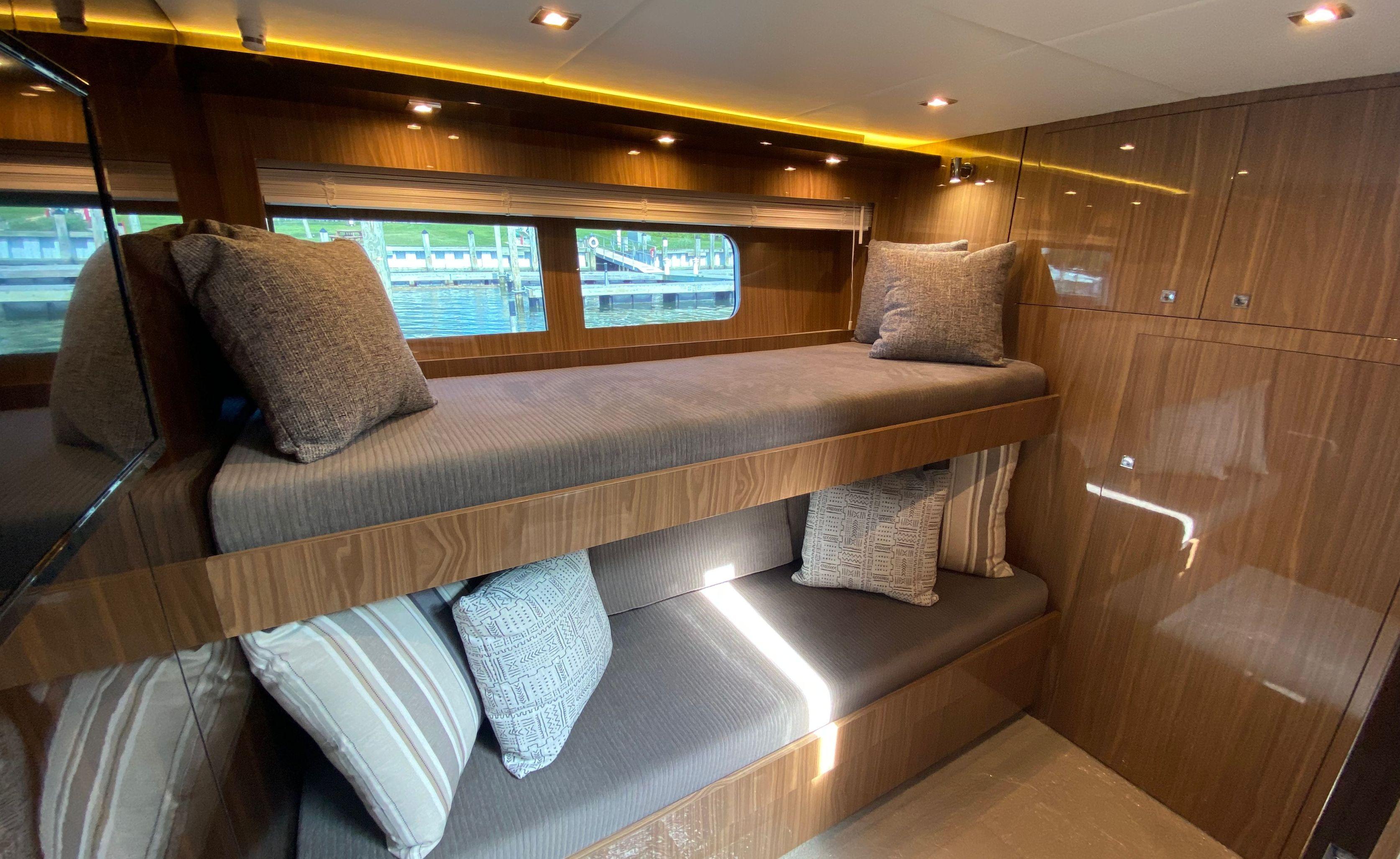 Cruisers Yachts-60 Fly 2022-RADIANT NY-US-Luxurious 2022 Cruisers Yachts 60 Fly cabin with wooden interior and cozy bunk beds.-9652120 | Thumbnail