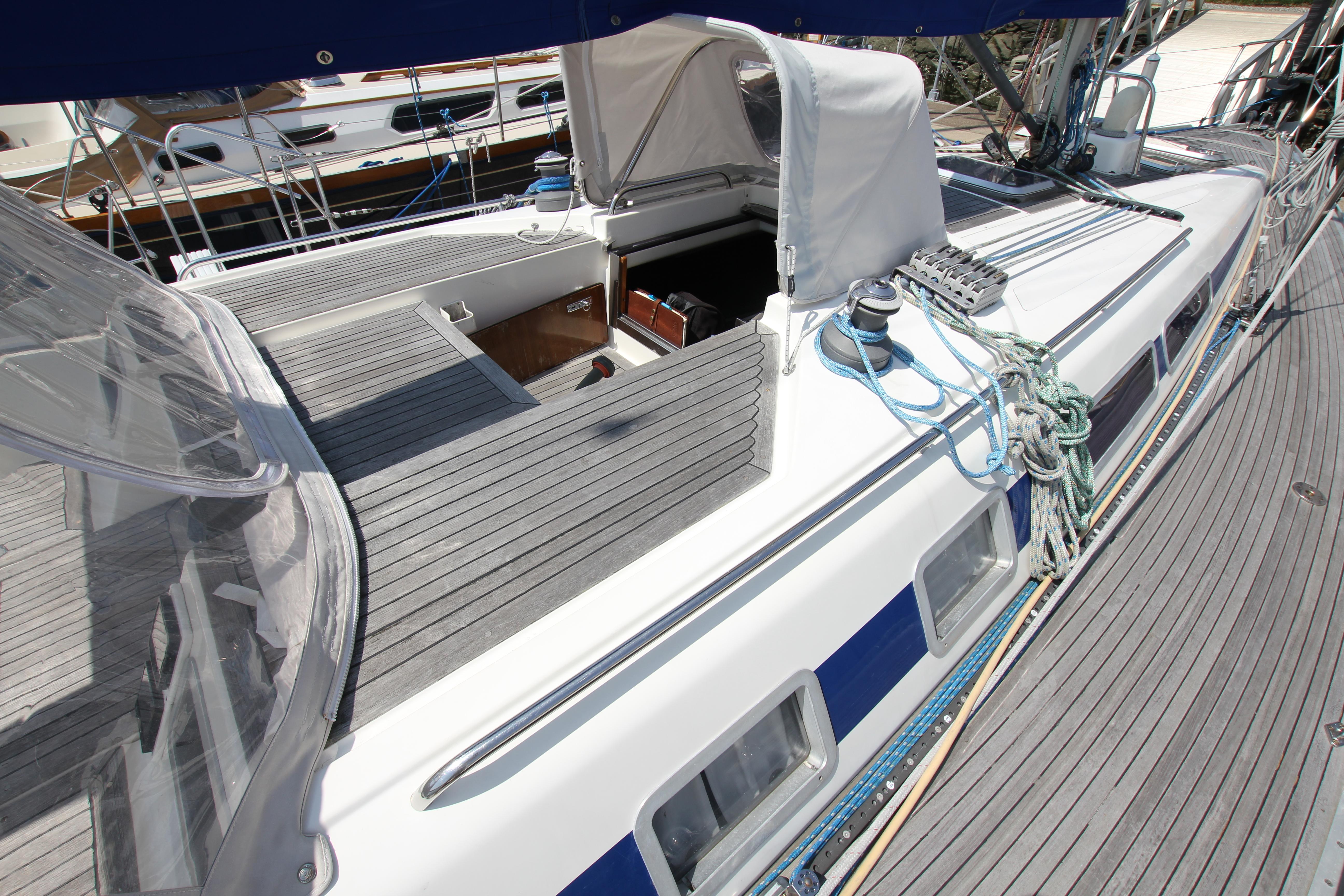 Newport RI Yacht Brokerage