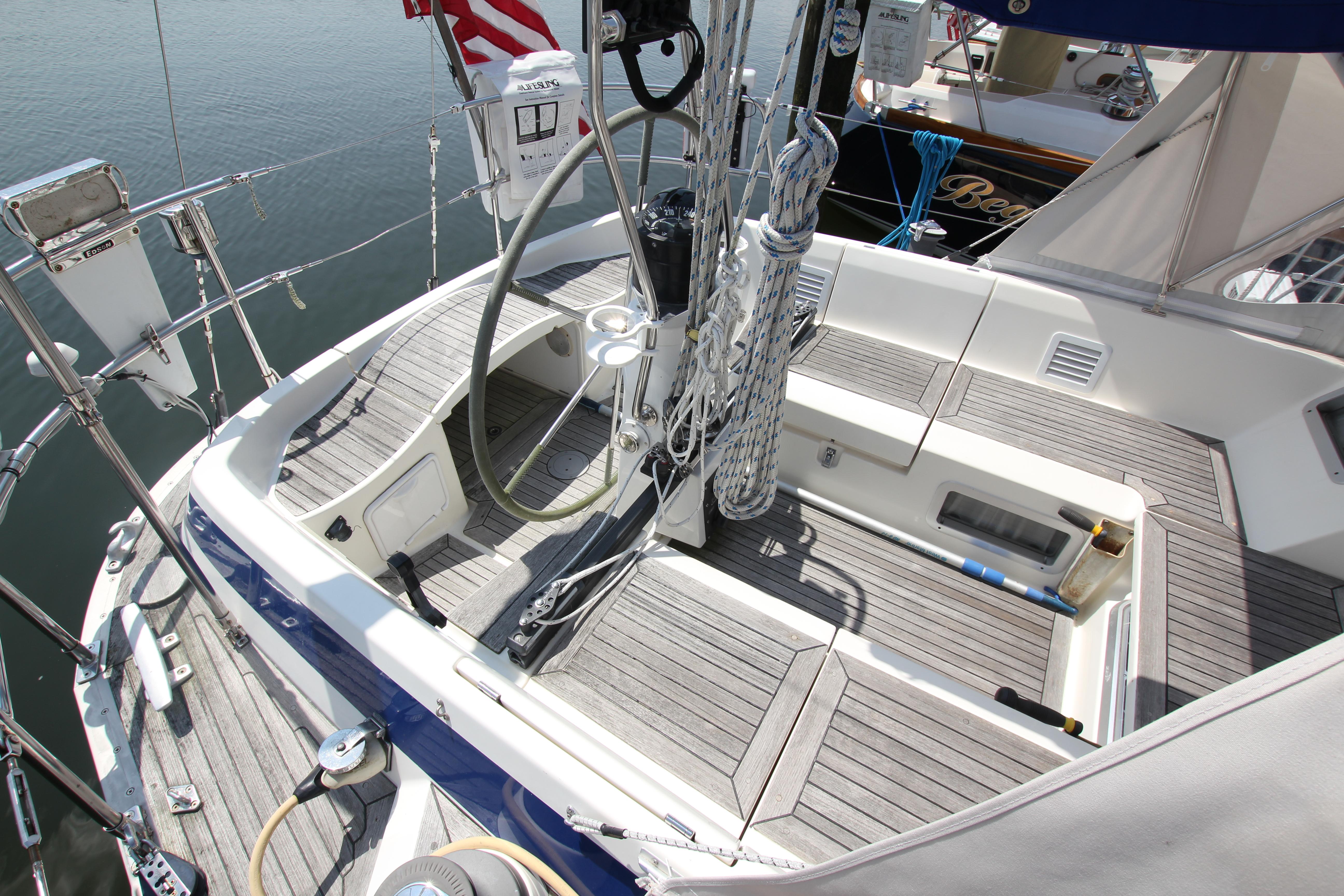 Newport RI Yacht Brokerage