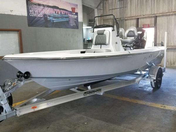 2021 Blue Wave boat for sale, model of the boat is 2000PUREBAY & Image # 1 of 6