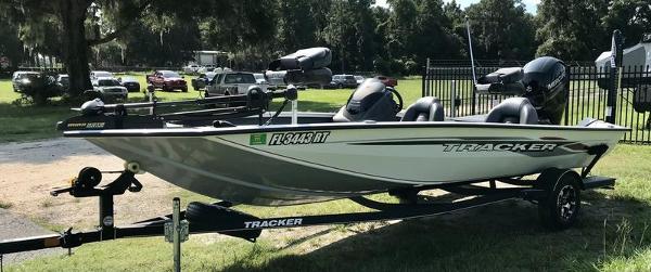 2019 Tracker Boats boat for sale, model of the boat is Pro Team™ 195  TXW Tournament Edition & Image # 3 of 11