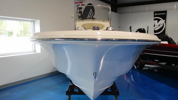 2021 Pioneer boat for sale, model of the boat is 180 Sportfish & Image # 3 of 36