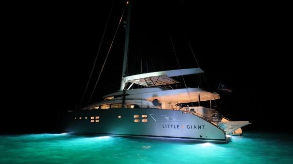 Little Giant Yacht Photos Pics 