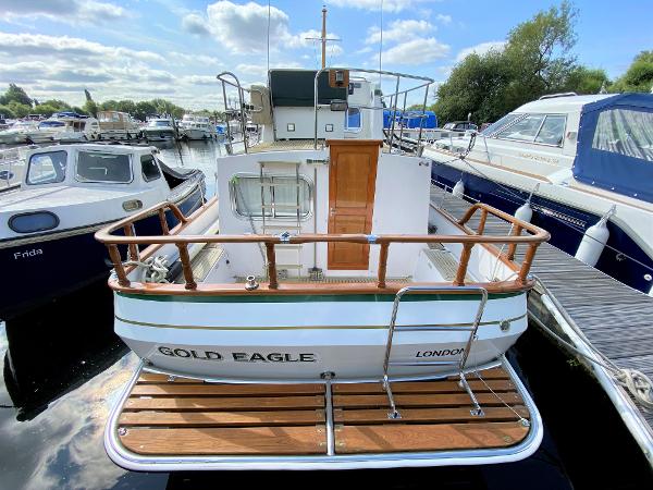 1992 Eagle 32 Trawler Pilothouse