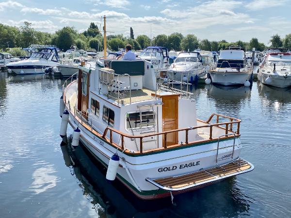 1992 Eagle 32 Trawler Pilothouse