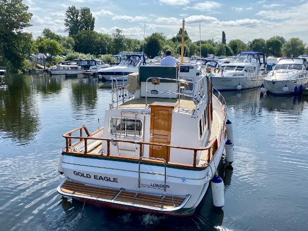 1992 Eagle 32 Trawler Pilothouse