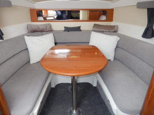 2003 Sealine S23 Sports Cruiser
