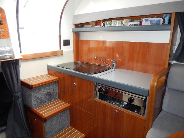2003 Sealine S23 Sports Cruiser