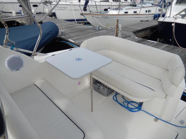 2003 Sealine S23 Sports Cruiser