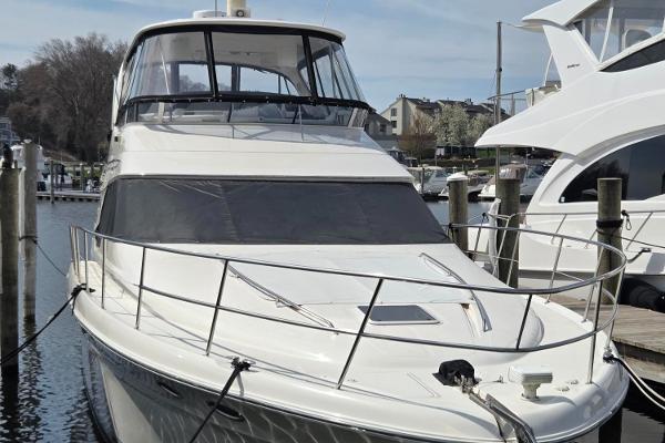 2002 Sea Ray 560 Sedan Bridge