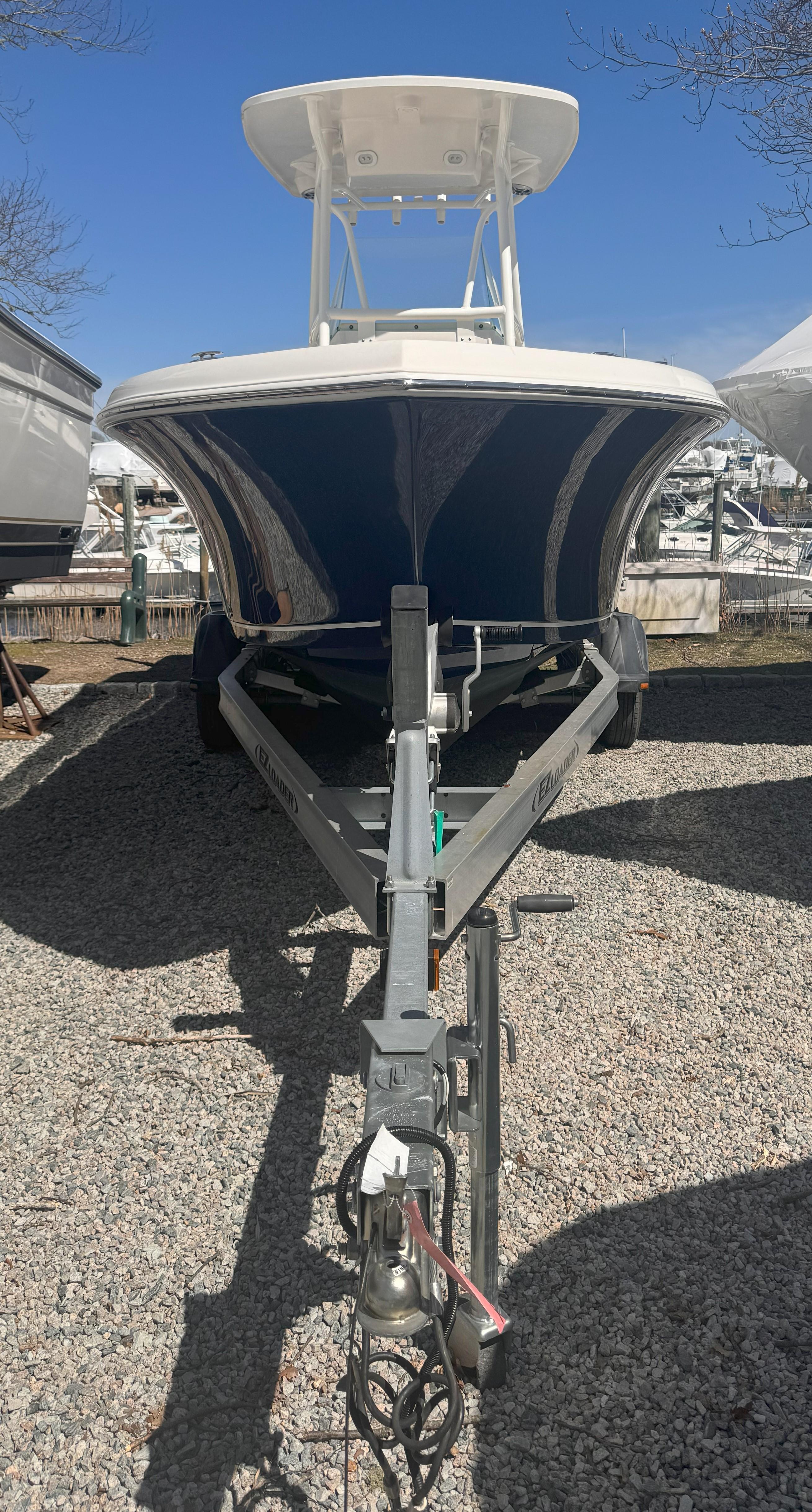 2019 Sailfish 220 CC