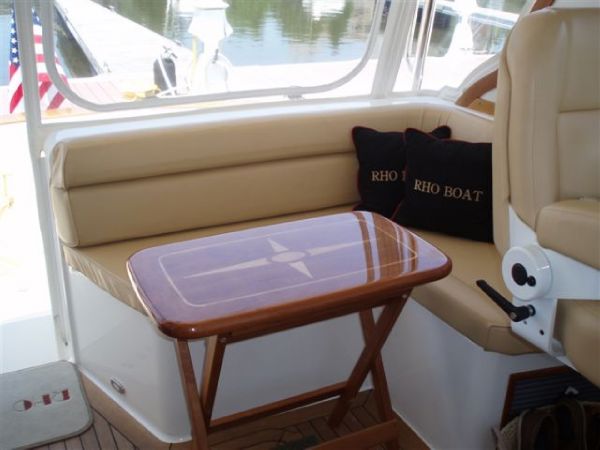 Optional L Settee with Table