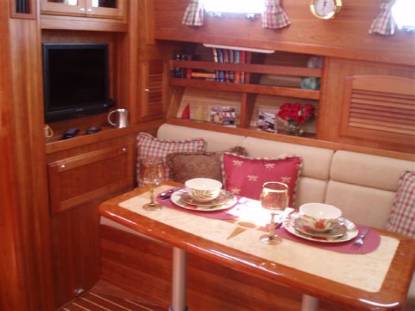Salon with TV