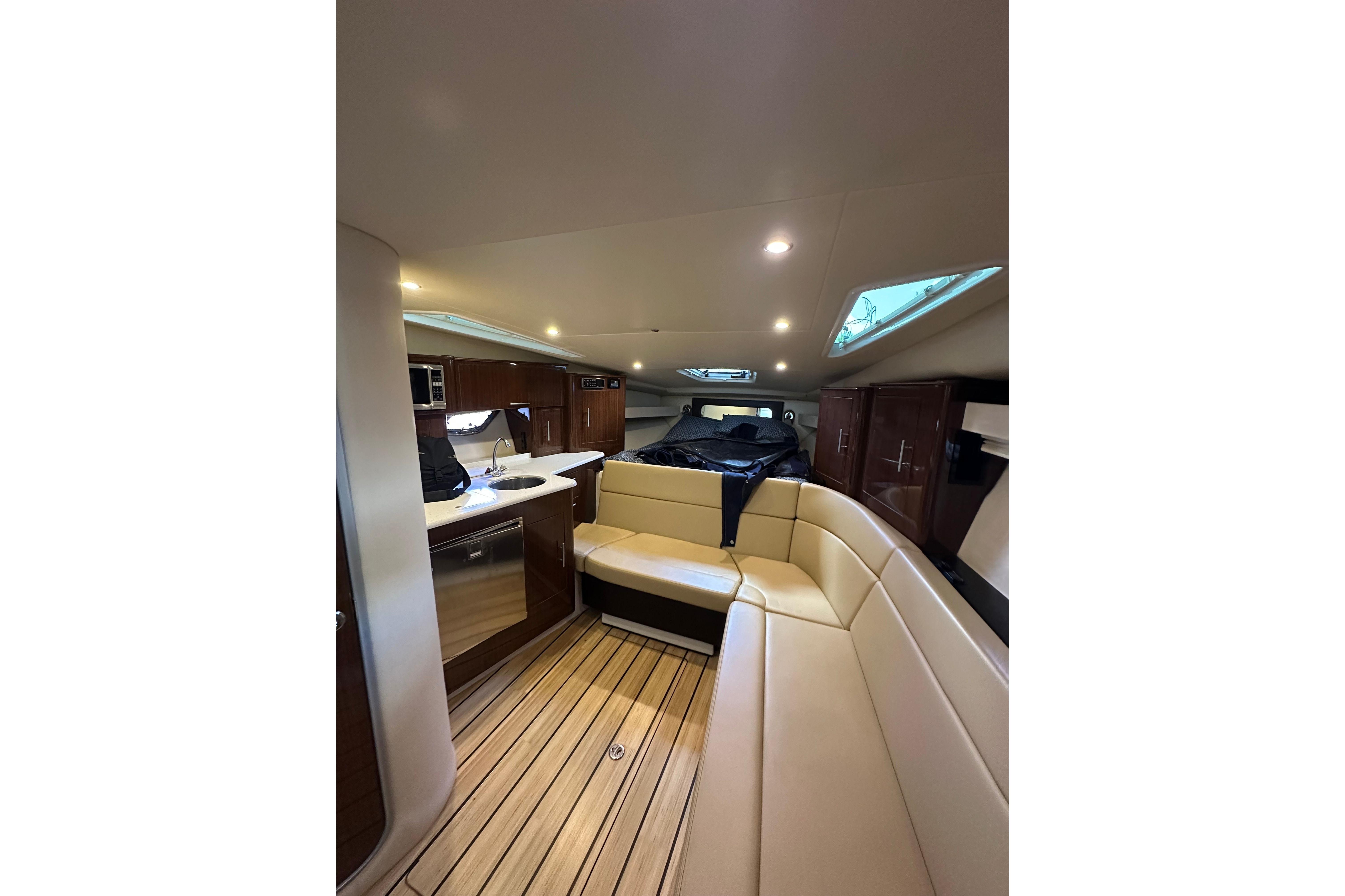 2014 Regal 35 Sport Coupe-19